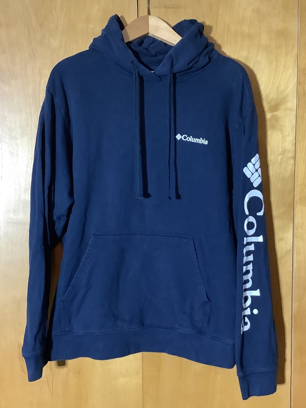 Columbia navy hoodie, size large